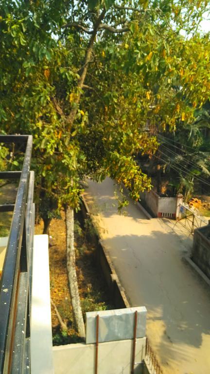 גווהטי Ashirwad Homestay מראה חיצוני תמונה